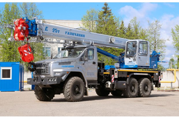  Автокран КС 55713-3В "Галичанин" Урал NEXT