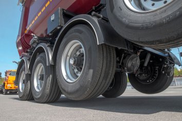 Подъемная ось