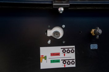 Штуцер для подкачки колес