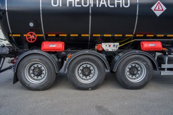 Оси полуприцепа