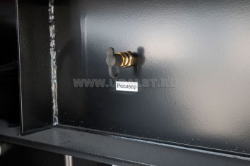 Штуцер подкачки колес