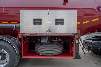 Размещение запасного колеса