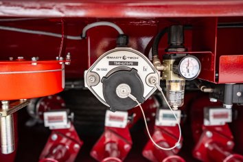 10-контактная розетка