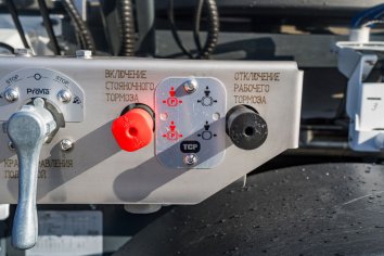Краны управления стояночным тормозом