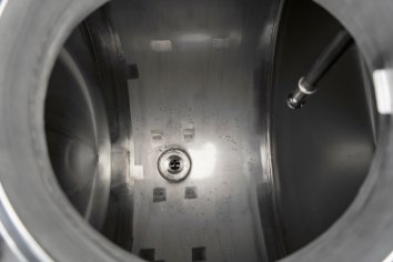 Емкость изнутри