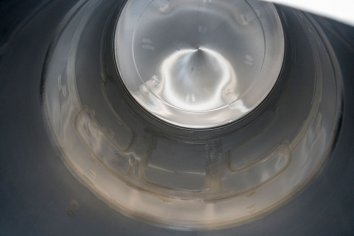 Емкость изнутри