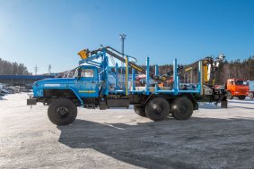 Сортиментовоз с манипулятором VM10L74 УСТ 5453 Урал 4320-60Е5