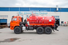 Автоцистерна вакуумная нефтепромысловая АКН-10-ОД КО УСТ 5453 Камаз 43118