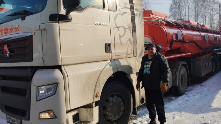 Купил полуприцеп цистерну ППЦ 28-32-3Н рамная, насос, пневмоподвеска CCУ 1415