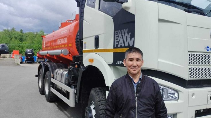 Купил автотопливозаправщик АТЗ 11-2Б УСТ 5453 FAW 3250 (6х6) КБ 3675 ДОПОГ