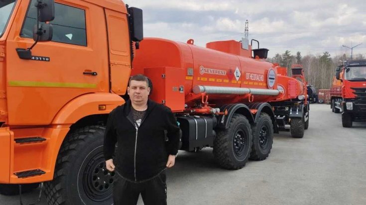 Купил автотопливозаправщик АТЗ-11Б Камаз 43118 сп.м. ДОПОГ УВЭОС + Прицеп цистерну ПЦ 10-21 425/85 R21