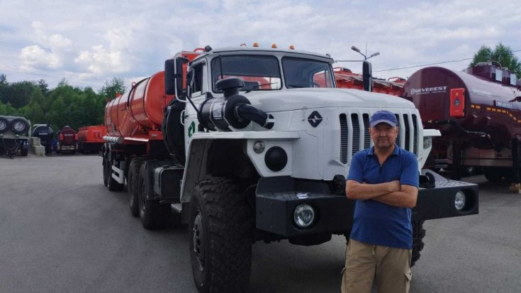 Купил полуприцеп цистерну ППЦН 20Т-21 ПТ УСТ 9465 рамная, термос ССУ 1550