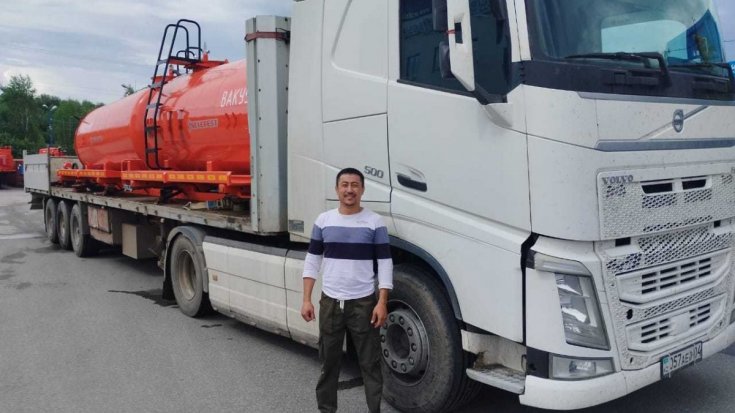 Купил навеску АКН (МВ) 10 УСТ Камаз, Урал с люком (2 ед.)