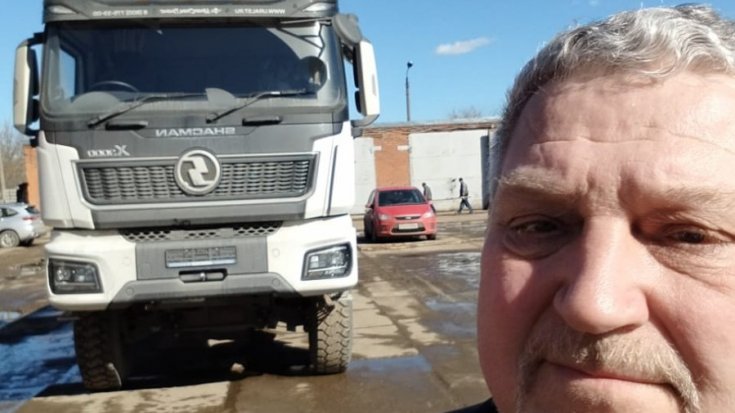 Купил автомобиль SHACMAN SX32586 6х6, база 4575мм, односкат