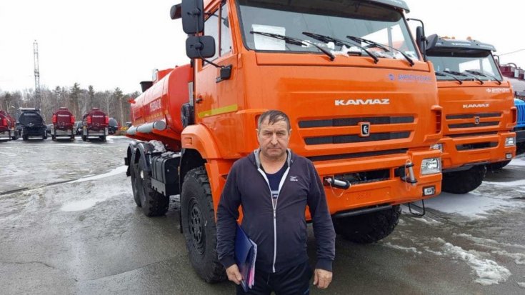 Купил автотопливозаправщик АТЗ-11Б УСТ 5453 Камаз 43118 ДОПОГ, УВЭОС (2 ед.)