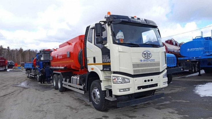 Купил автотопливозаправщик АТЗ 20-3 УСТ 5453 FAW 3250 (6Х4), КБ 4800, ДОПОГ