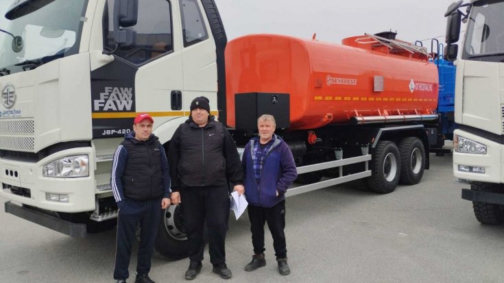 Купил автоцистерну АЦН 20 УСТ 5453 FAW 3250 (6х6) КБ 4800 (2 ед.)