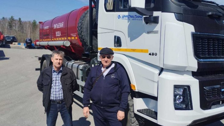 Купил автотопливозаправщик АТЗ-11-2Б SHACMAN, автоцистерну АЦПТ-10НО SHACMAN