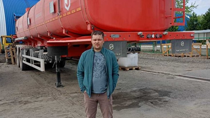 Полуприцеп цистерна ППЦ 40П-24Д-3 УСТ 9465 прямая рама 5 мм ССУ 1500 в работе