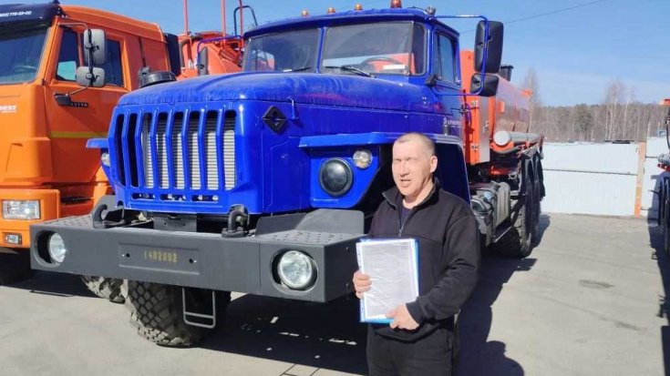 Купил автотопливозаправщик АТЗ-10Б Урал 4320-60 ДОПОГ, УВЭОС