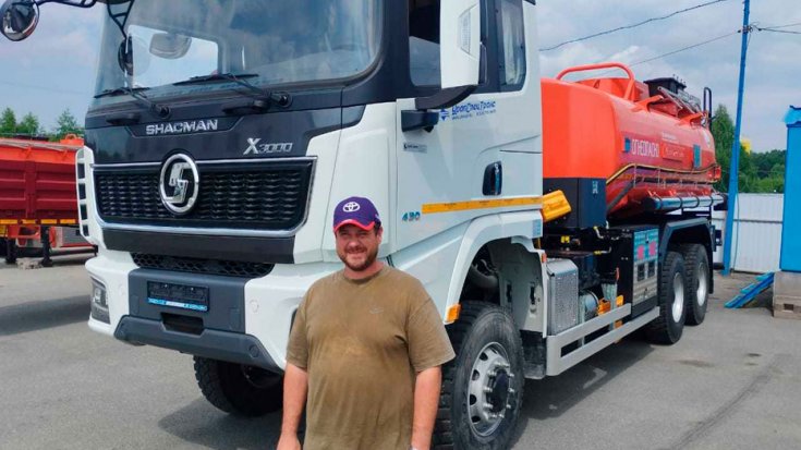 Купил автотопливозаправщик АТЗ-15 SHACMAN