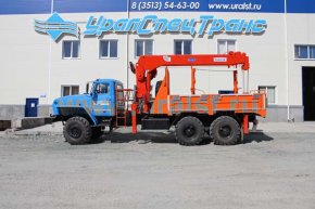 Лесовоз бортовой Урал с KS-1256G-II