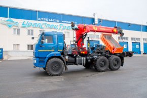 Седельный тягач Камаз 43118-46 с краном-манипулятором ИТ-180