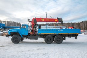 Автомобиль бортовой с КМУ ИТ-180 (тросовый) УСТ 5453 Урал 4320-1912-60Е5